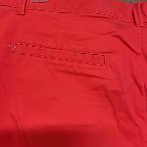 Banana Republic size 6 Vibrant Orangish Red 5”Cuffed Chino Mid-rise Shorts - Picture 9 of 12